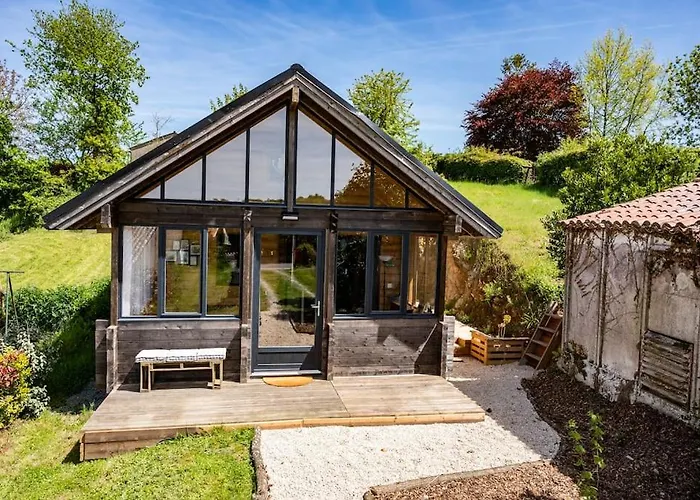 Шале Le La Meilleraie-Tillay